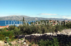 /c_images/thumb_2827637_3_ding-land-with-seaview-for-sale-Lumbarda-Korcula7_phatch.jpg