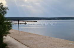 /c_images/thumb_3322603_1_Frontine-home-for-sale-Croatia-Zadar-Karin-bay-4-300x225.jpg