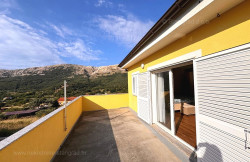 /c_images/thumb_3375502_4_ca_s_prostranom_okucnicom_na_mirnoj_lokaciji_prodaja_09.jpeg