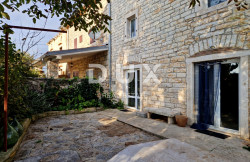 /c_images/thumb_3433211_3_1731789991_croatia-istria-real-estate-for-sale-382.jpg