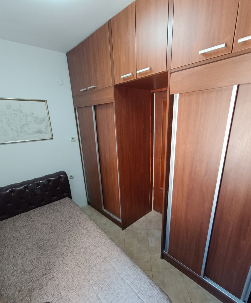 Iznajmljujem Stan-Apartman, Centar