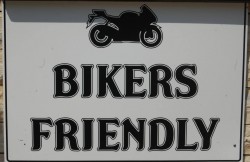 thumb_207846_bikers-frendly.jpg