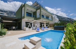 thumb_3287631_luxury-villa-makarska.jpg