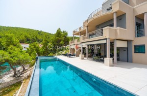 thumb_3388765_croatia-korcula-villa-seafront-pool-barbecue-sale-101-.jpg