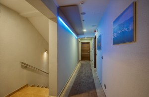 thumb_3396033_16---luxury-one-bedroom-apartment-next-to-avala-hotel.jpg